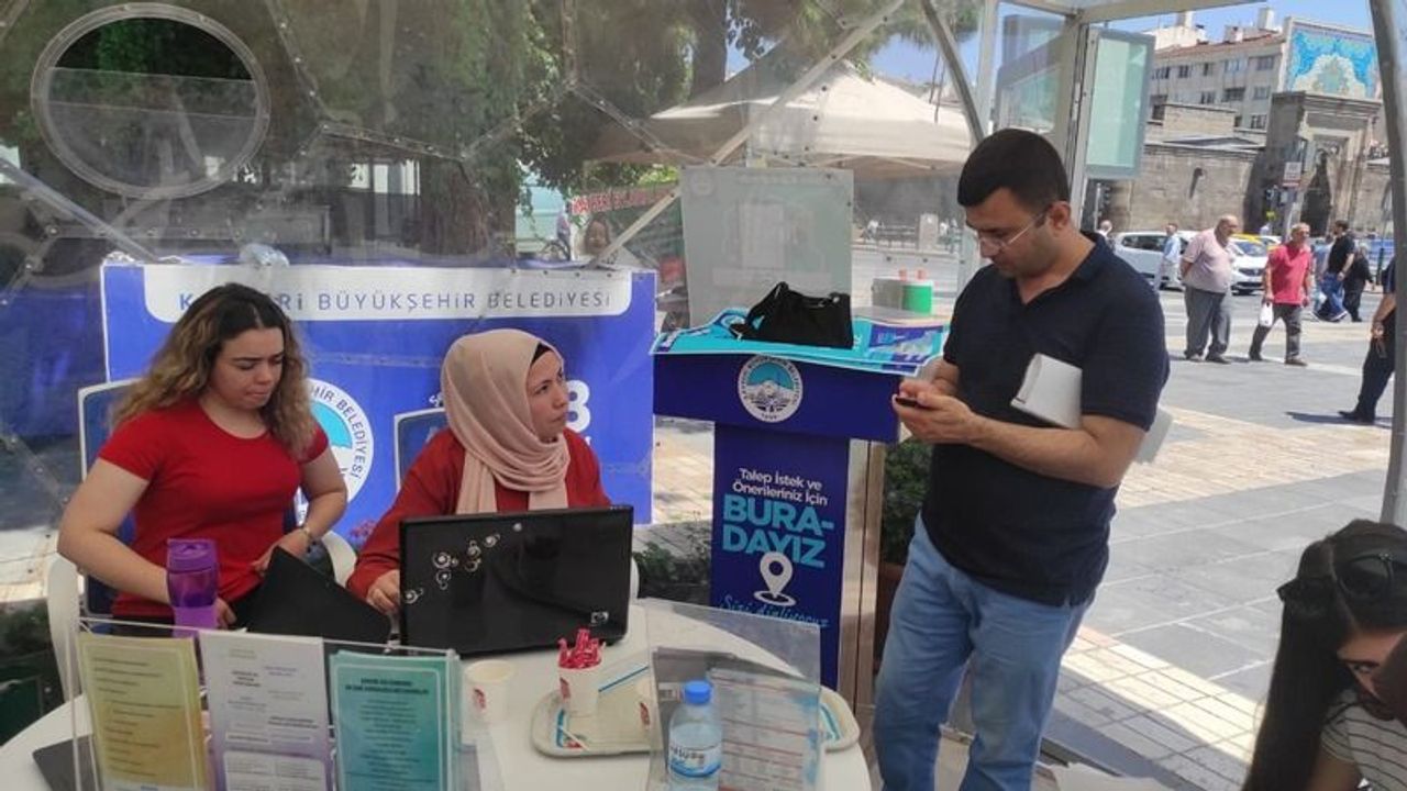 BÜYÜKŞEHİR’DEN ÜCRETSİZ LGS TERCİH DESTEĞİ