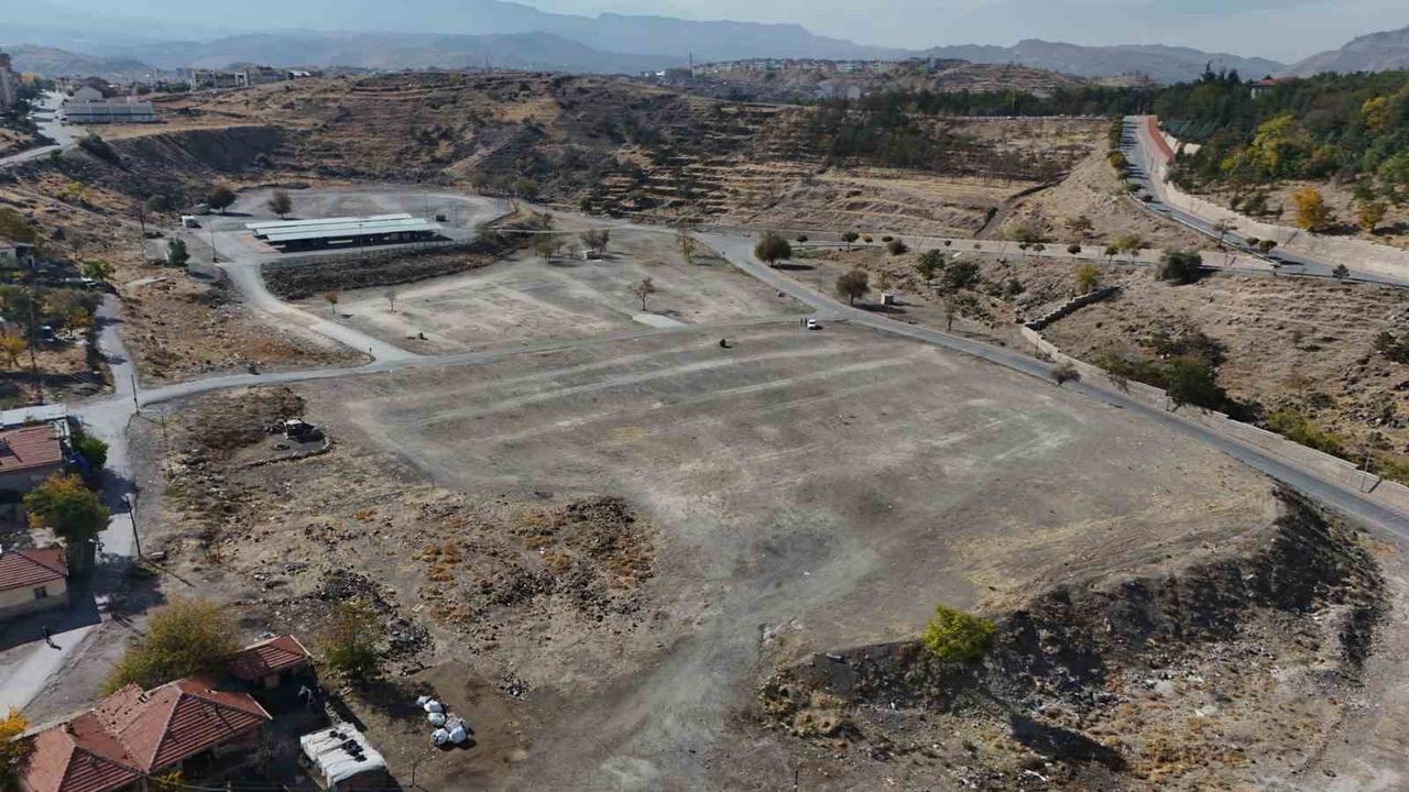 Kayseri’de Binlerce Yıllık Hipodrom Gün Yüzüne Çıkıyor