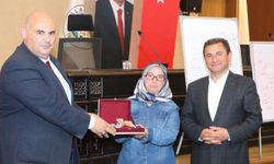 BELEDİYE PERSONELİNE HİZMET KALİTESİ EĞİTİMİ VERİLDİ