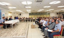 BAŞKAN BÜYÜKKILIÇ, YAHYALI’DA MAHALLE MUHTARLARI İLE BİR ARAYA GELDİ