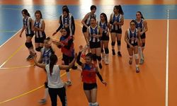 KAYSERİ VOLEYBOL LİGE GALİBİYETLE BAŞLADI