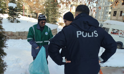 Parayı buldu, polise teslim etti