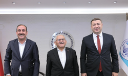 Başkan Büyükkılıç’a ziyaretler sürüyor