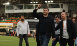 Baki Ersoy’dan “Sevda” mesajı!