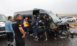 Kayseri yolunda kaza: 7 yaralı