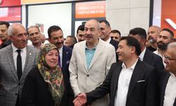 KAYSERİ'DE GURBETÇİLERE HAVAALANINDA COŞKULU KARŞILAMA TÖRENİ