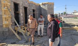 Tomarza’da halk pazarı ve yüzme havuzu çalışmaları hız kazandı