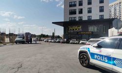 Doğalgaz Borusu Patladı, Ekipler Anında Müdahale Etti