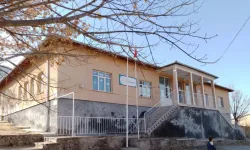 Kayseri’de Cumhuriyet ile Yaşıt Bir Okul
