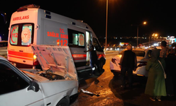 3 araç birbirine girdi