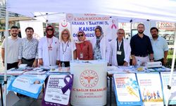 Kayseri Cumhuriyet Meydanı’nda ‘Sağlıklı Yaşam Standı’ Yoğun İlgi Gördü