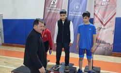 Cumhuriyet Bayramı Güreşleri Kayseri’de Nefes Kesti!