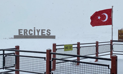 Erciyes beyaza büründü
