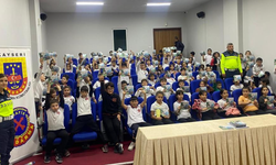 Jandarma öğrencilere eğitim verdi