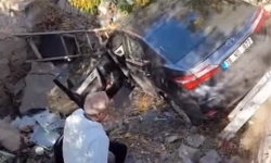 Araç uçuruma düştü