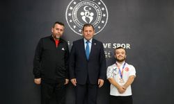 Kaya, Dünya Şampiyonluğu ile İl Müdürünü gururlandırdı