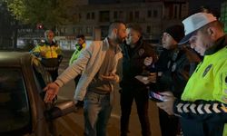 Kimlik isteyen polise sosyal medyasını açtı