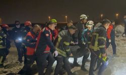 Otomobil 200 metre yükseklikten vadiye uçtu: 1 ölü