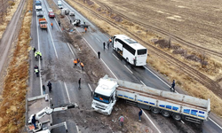 Aynı yolda 2 kaza oldu