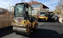 Kepez’de yoğun asfalt mesaisi!