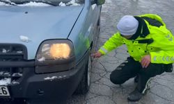 Kayseri'de trafik ekiplerinden 'kış lastiği' uygulaması