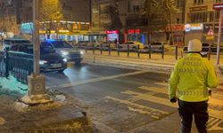 Kayseri’de otomobilin çarptığı yaya ağır yaralandı