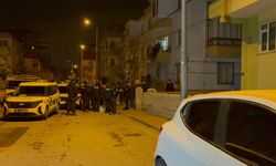 Kurşunlanan evde anne-oğul yaralandı