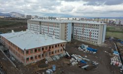 ERÜ kampüsünde yapılan yurtlar son aşamada