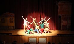 Kayseri tiyatroyu sevdi