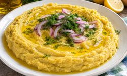 Sofraların Yıldızı! Lezzetinin Sırrı Kıvamında Saklı Zeytinyağlı Fava Tarifi