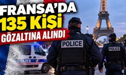 Fransa’da Sokaklar Savaş Misali! 135 Gözaltı Var