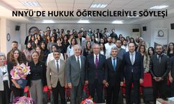 Barosu Başkanı Özsoy öğrencilerle buluştu