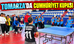 Tomarza’da Cumhuriyet Kupası Masa Tenisi ve Dart Turnuvası