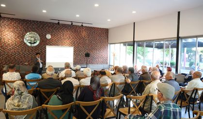 Alzheimer hastalığından nasıl korunabiliriz? Uzmanı Talas'ta anlattı