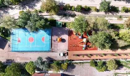 Gürpınar Mahallesi yenilenen parkına ve havuzuna kavuştu!
