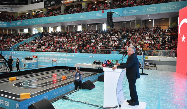 Büyükkılıç, gençleri yalnız bırakmadı