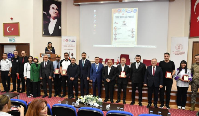 Geleneksel Tatlar ERÜ’de tanıtıldı