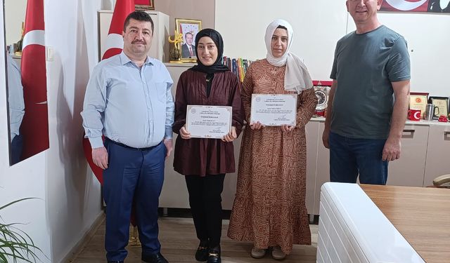 Yeşilhisar’da öğretmenlere teşekkür belgesiyle takdir yağdı