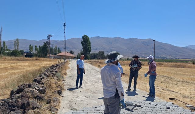 Tomarza’da Kilit Parke Yollar Denetlendi