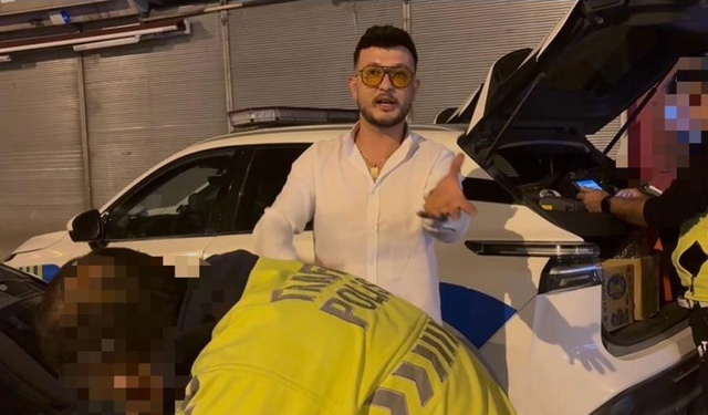 Başkasının ehliyetini alıp direksiyona geçti