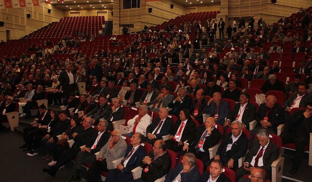 622 delegenin 315’inin oyunu alarak başkan seçildi