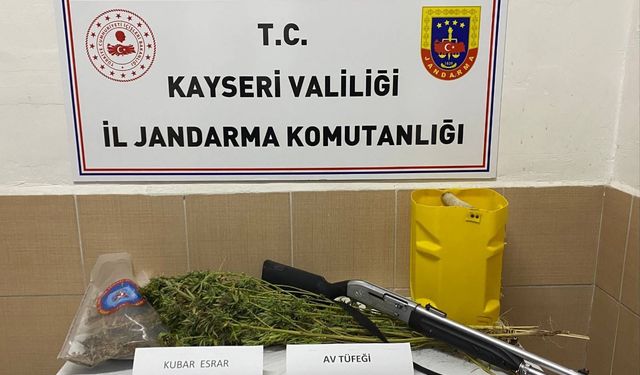 1 kilo 690 gram kubar esrar ele geçirildi