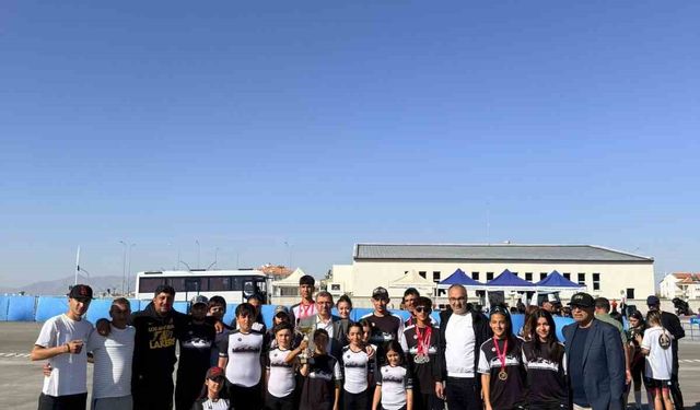 Kayseri Tekerlekli Paten Takımı Türkiye Şampiyonu Oldu