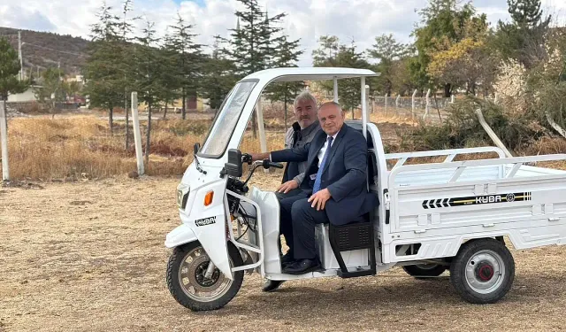 Kayseri Yahyalı'da Başkanın 'Az Yakan' Makam Aracı