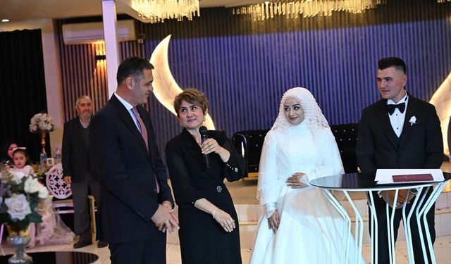 Mutluluklarına Şahit Oldular!