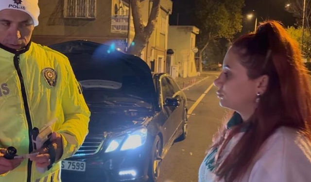 Gülerek üflediği, ağlayarak gitti