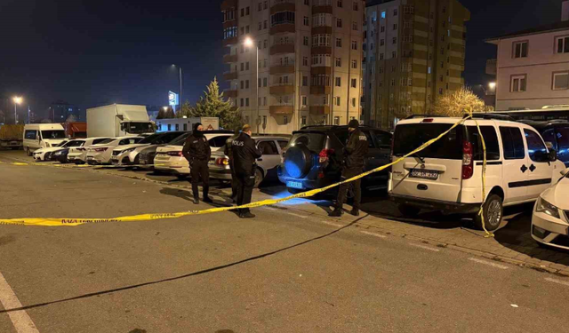 Kavgada silahlar patladı