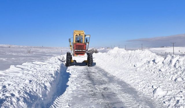 Kayseri'de 14 mahalle yolu ulaşıma kapalı