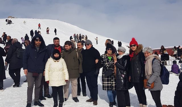 Görme engelliler Erciyes’te kaynaştı