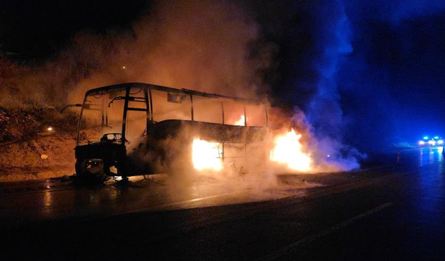 Kayseri'ye gelen otobüs yandı